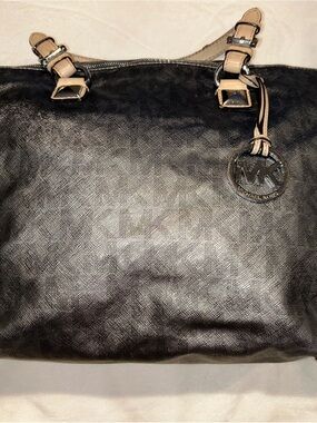 Michael Kors metallic Shoulder Bag with Beige Accents
